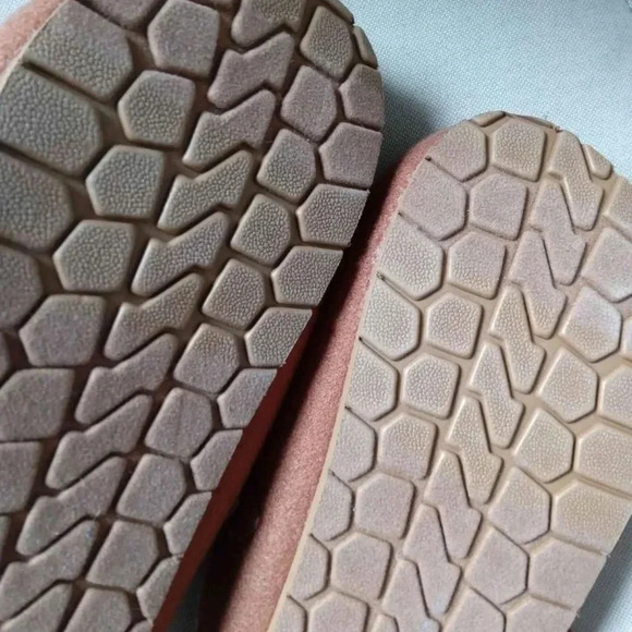 Gap Kids Sherpa  Cozy Clogs size 3/ 4 US - Picture 5 of 7